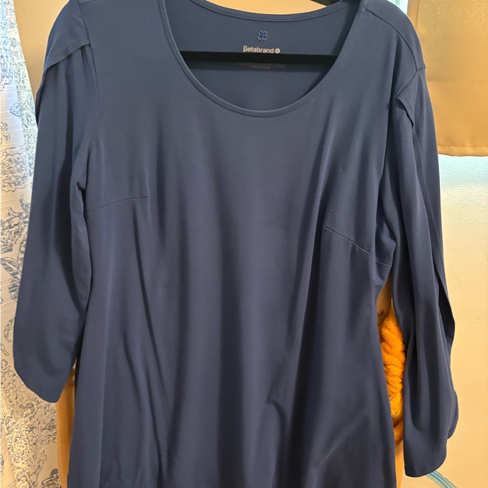 Betabrand Women's Long Sleeve Navy Top
